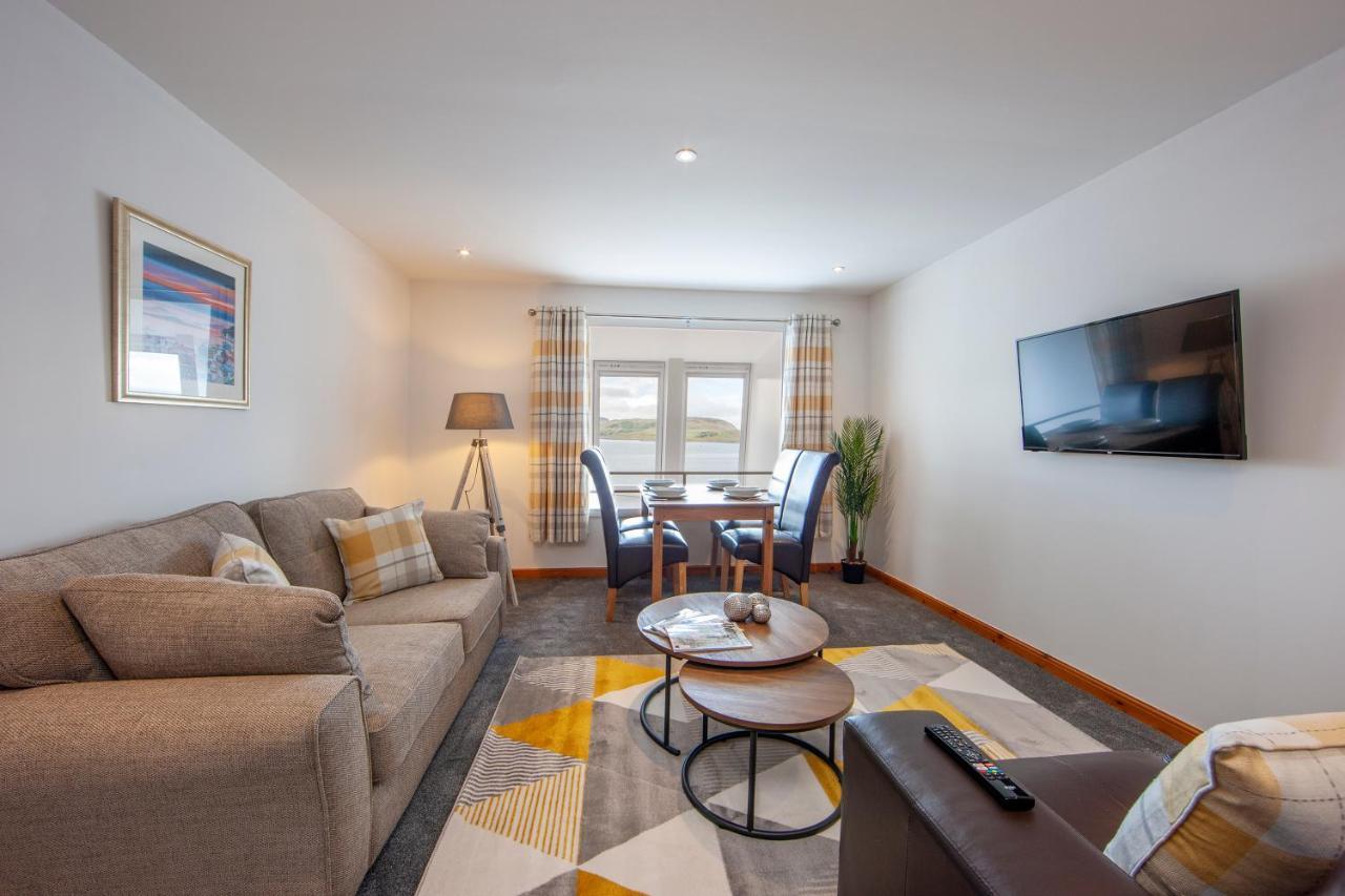 Esplanade Court Holiday Apartments 오반 외부 사진