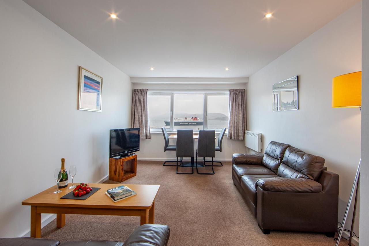 Esplanade Court Holiday Apartments 오반 외부 사진